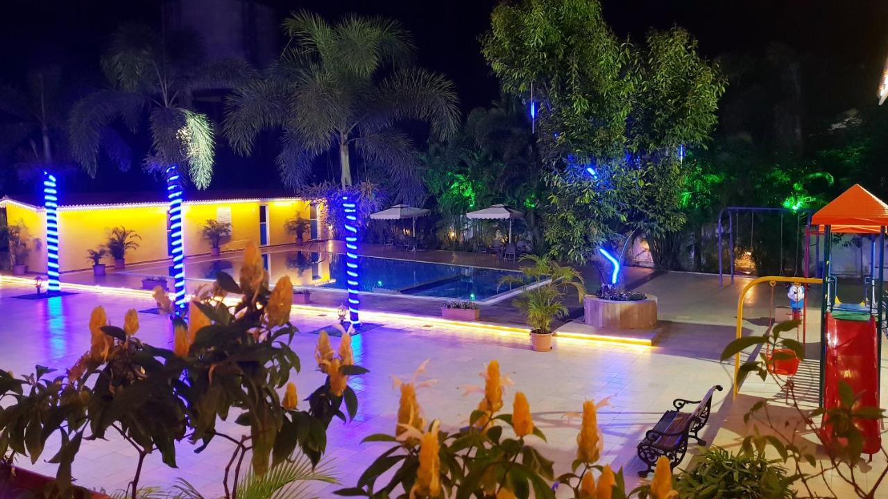 Resort Silver Hills Lonavala Exteriér fotografie
