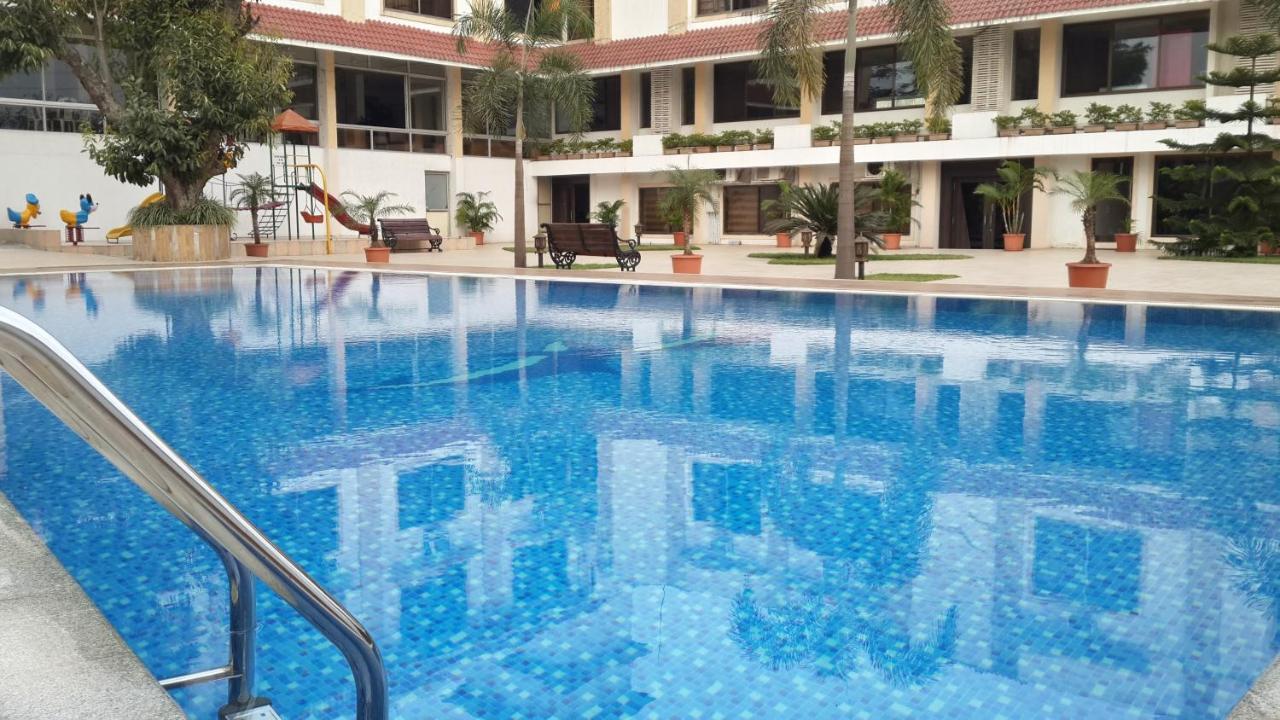 Resort Silver Hills Lonavala Exteriér fotografie